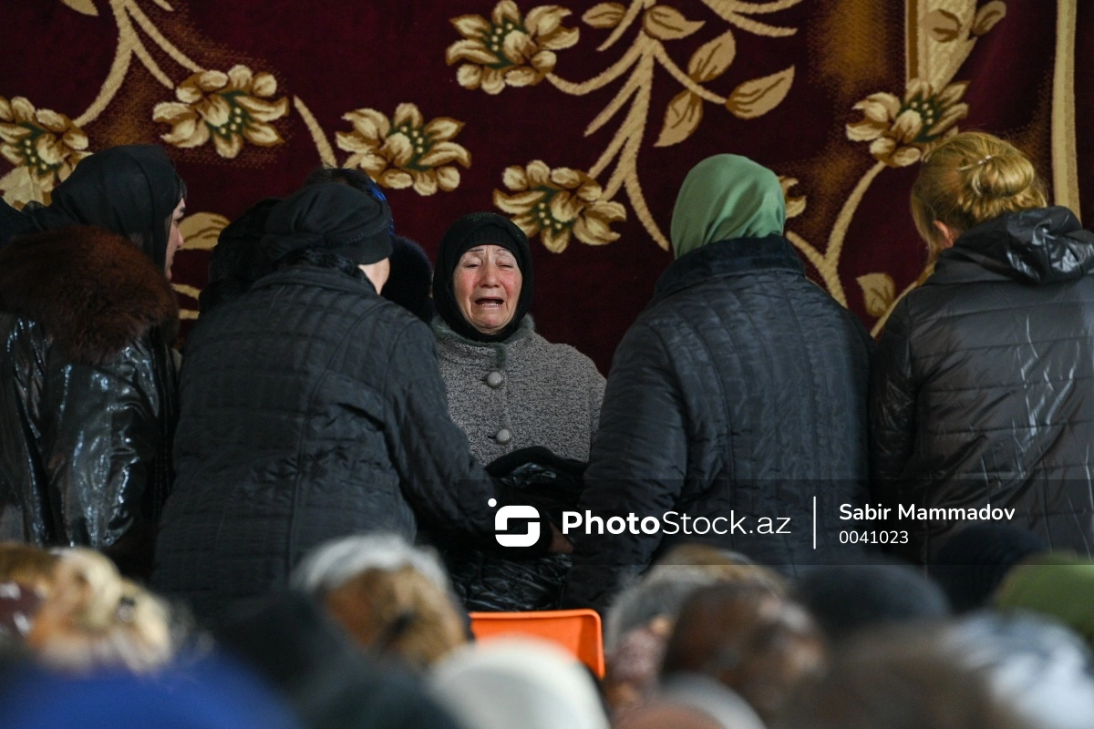 Türkiyədəki zəlzələdə həlak olan Gündüz Nəzərzadə dəfn olundu - YENİLƏNİB + FOTO/VİDEO